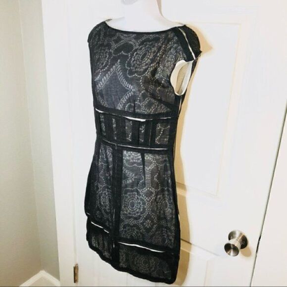 Willow Lace T-Shirt Dress Cap Sleeve Gothic Black Cream 6 - Picture 6 of 9